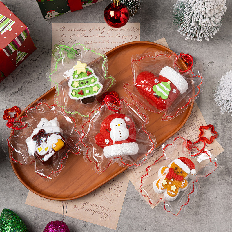 Knitted Christmas figurines, a popular cross-border product, are made of food-grade silicone and are designed for stress relief and handmade crafts Knitted Christmas figurines, a popular cross-border product, are made of food-grade silicone and are designed for stress relief and handmade crafts