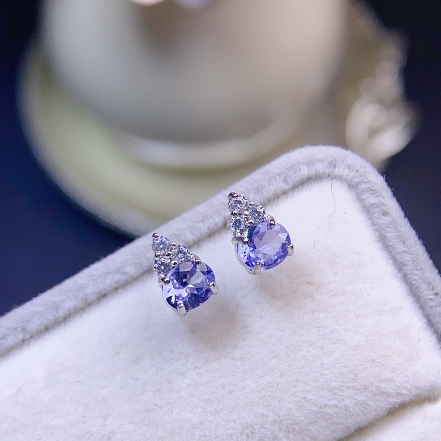 Organic earrings