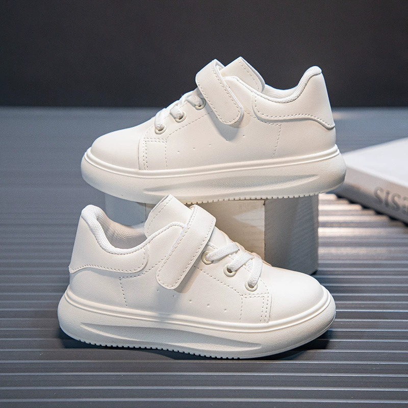 Детская маленькая белая обувь мужская и женская детская доска обувь весной и осенью новая обувь для студентов дикая мягкая подошва спортивная детская обувь
