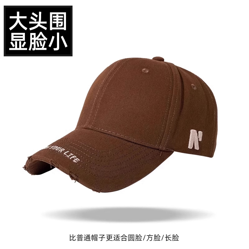 Mũ bóng chày lỗ N bên cạnh màu cà phê