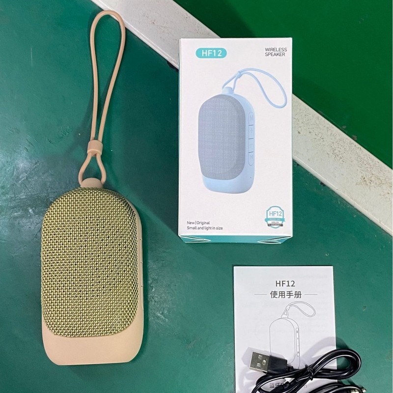 新しいファブリック Bluetooth スピーカー、シリコンポータブルサブウーファー、大音量ミニポータブル屋外ギフト小型スピーカー|undefined