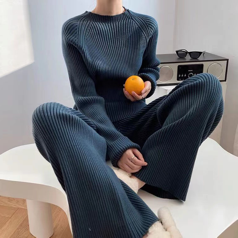 2025 New Cross-Border Style Lazy and Elegant Solid Color Casual Temperament Slit Knit Sweater Wide-Leg Pants Two-Piece Set for Women