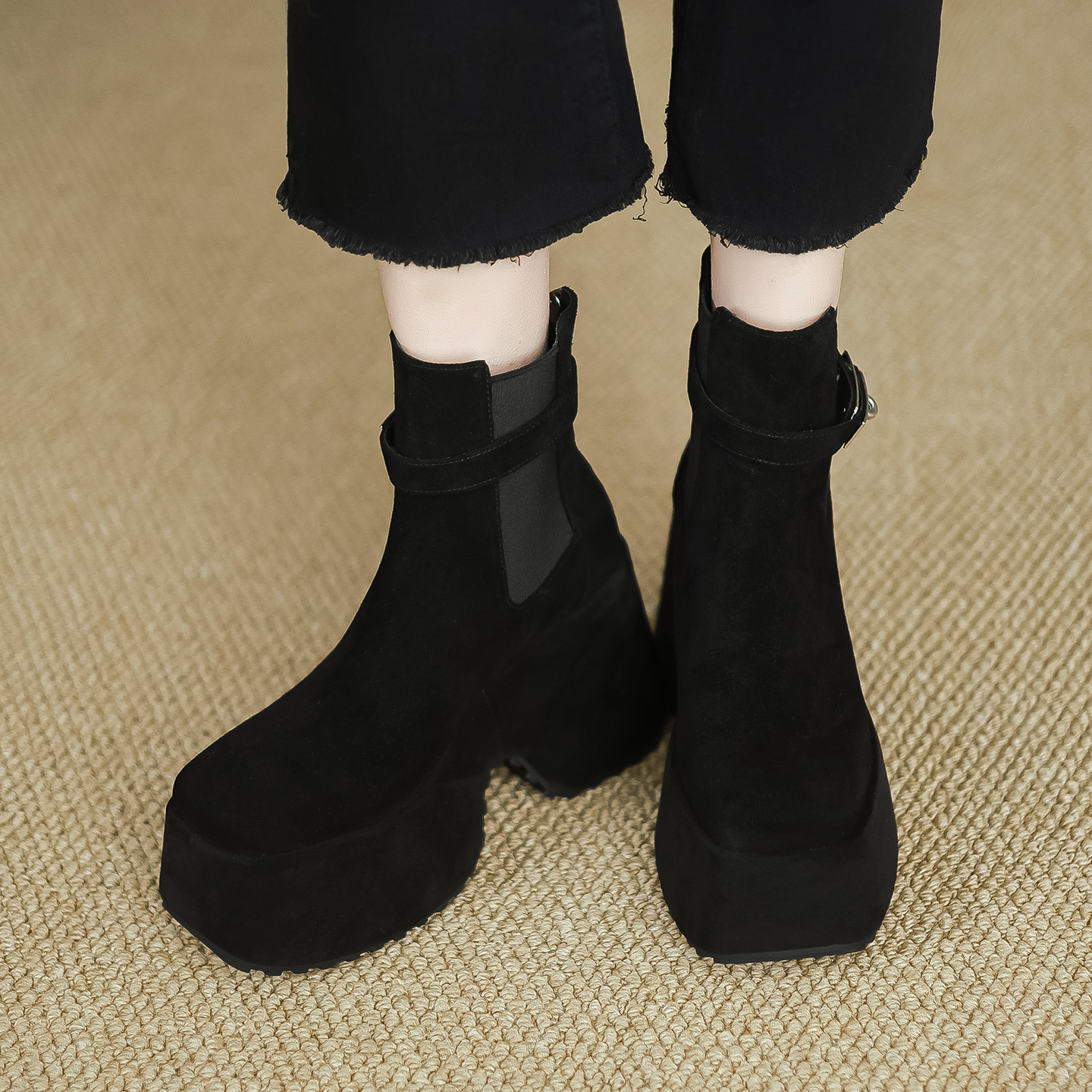 Boot Chelsea nữ cổ thun đế xuồng gót vuông mũi vuông phong cách bụi — Lót đơn màu hạnh