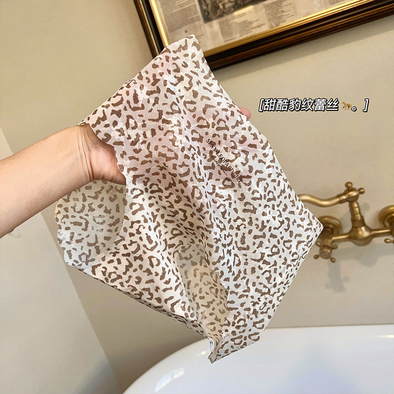 Peach Donna Early Antique Spice Girl High-grade Leopard Zebra One-piece Breathable Bottom Crotch Mid-waist Briefs Women