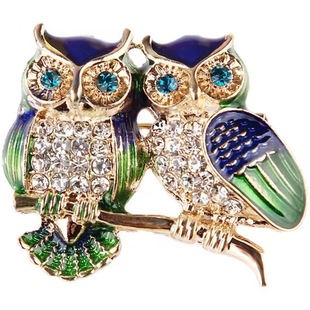High-end Fashion Owl Brooch Temperament Diamond-encrusted Alloy Oil Dropping Animal Brooch Corsage Clothing Pin Silk Towel Buckle
