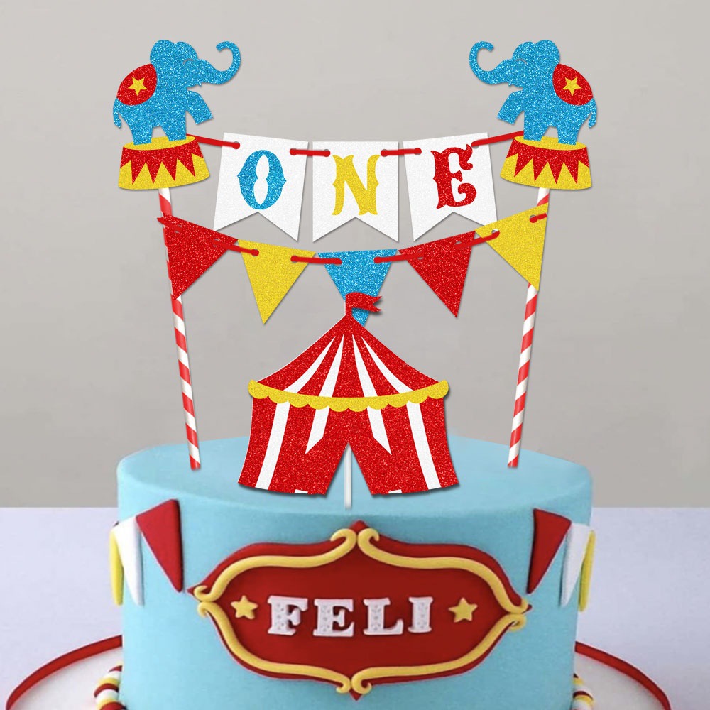 Amazon Hot Sale Circus Carnival Un aniversario de pastel Plug-in Kids Playground Decoración de pastel de cumpleaños