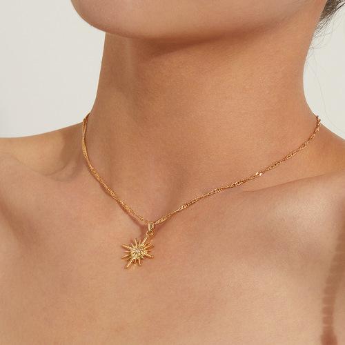Eurasian Accessories Sun-Shaped Necklace Chain for Women Star Lockchain Accessory