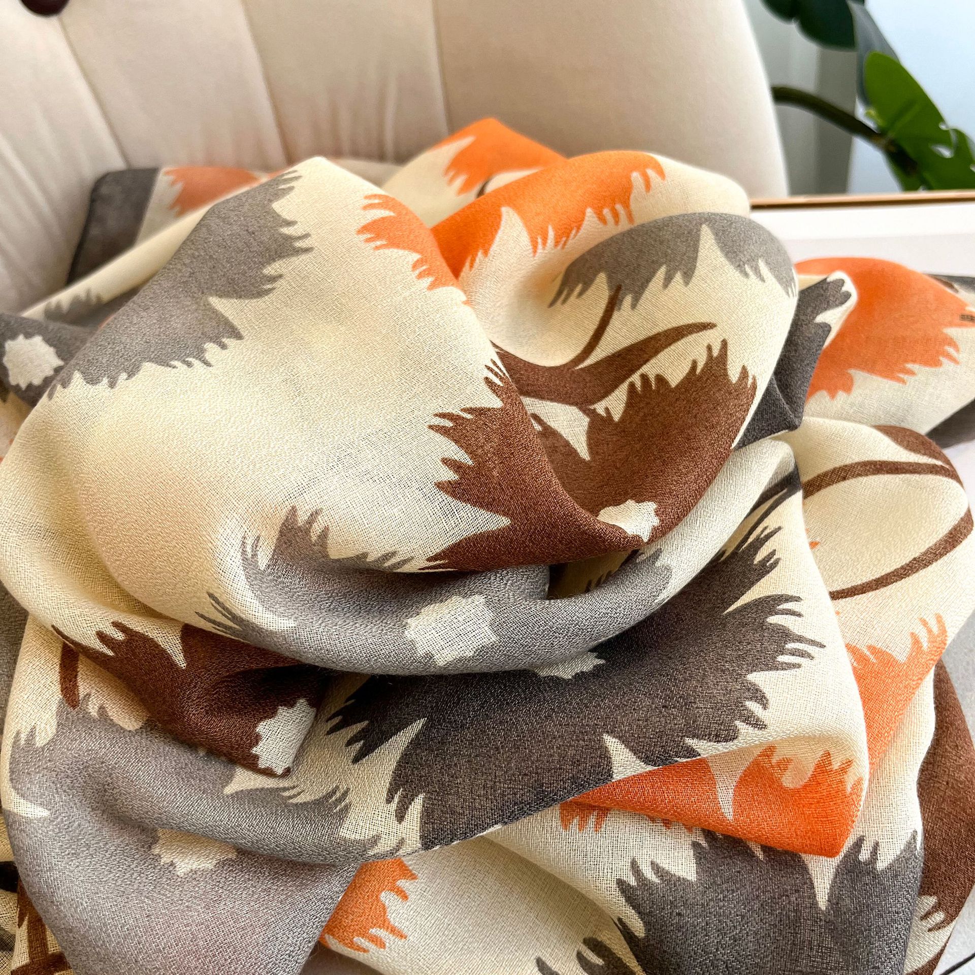 Versatile Cotton And Hemp Scarf For Women Spring Autumn Style_voghion.com