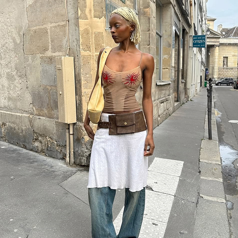 亚马逊2025春夏新款女装跨境时尚吊带露背印花短款修身辣妹小背心