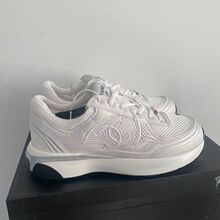 2026�¿�С���L�΃��y�Ǵ�������ϵ�Ь�ٴ�͸����Ů���e�\��Ь��