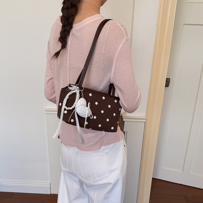 Corea del Sur Xiaozhong Bo puntos bolsos debajo de las axilas mujeres 2026 nueva moda versátil bolsos de hombro de viaje bolsos de mano de alto valor