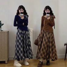 大码胖mm秋季新款露肩蝴蝶结长袖上衣格子宽松显瘦半身裙两件套女