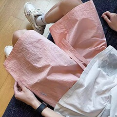 ドーパミンピンク速乾運動半ズボン男性2025新夏大サイズ中ズボンゆるいカジュアル五分ズボン