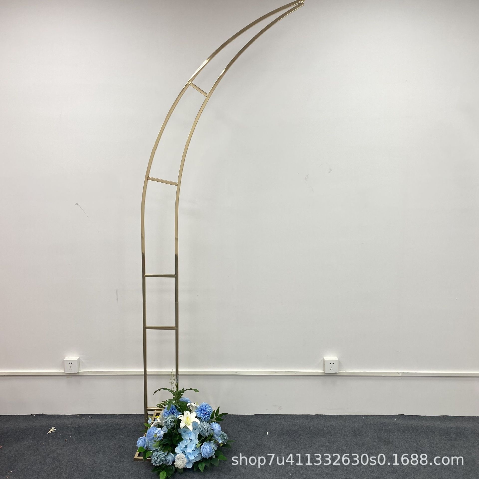 Nueva boda apoyos hierro cuerno puerta exterior boda escena diseño marfil puerta cuerno puerta Fondo pantalla estante