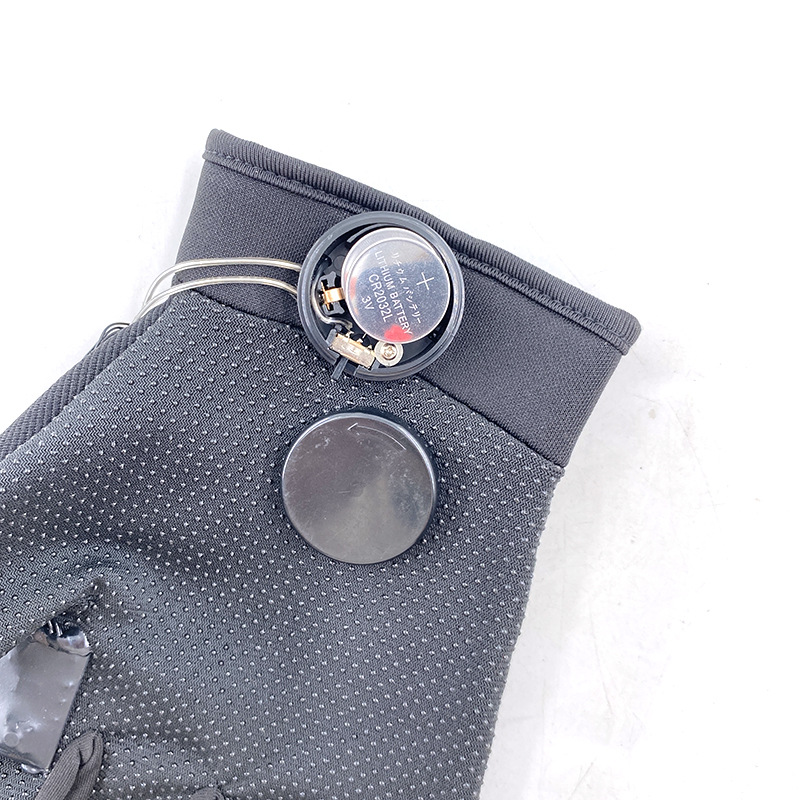 #546 6V四功能-led金刚狼手套(三色款)