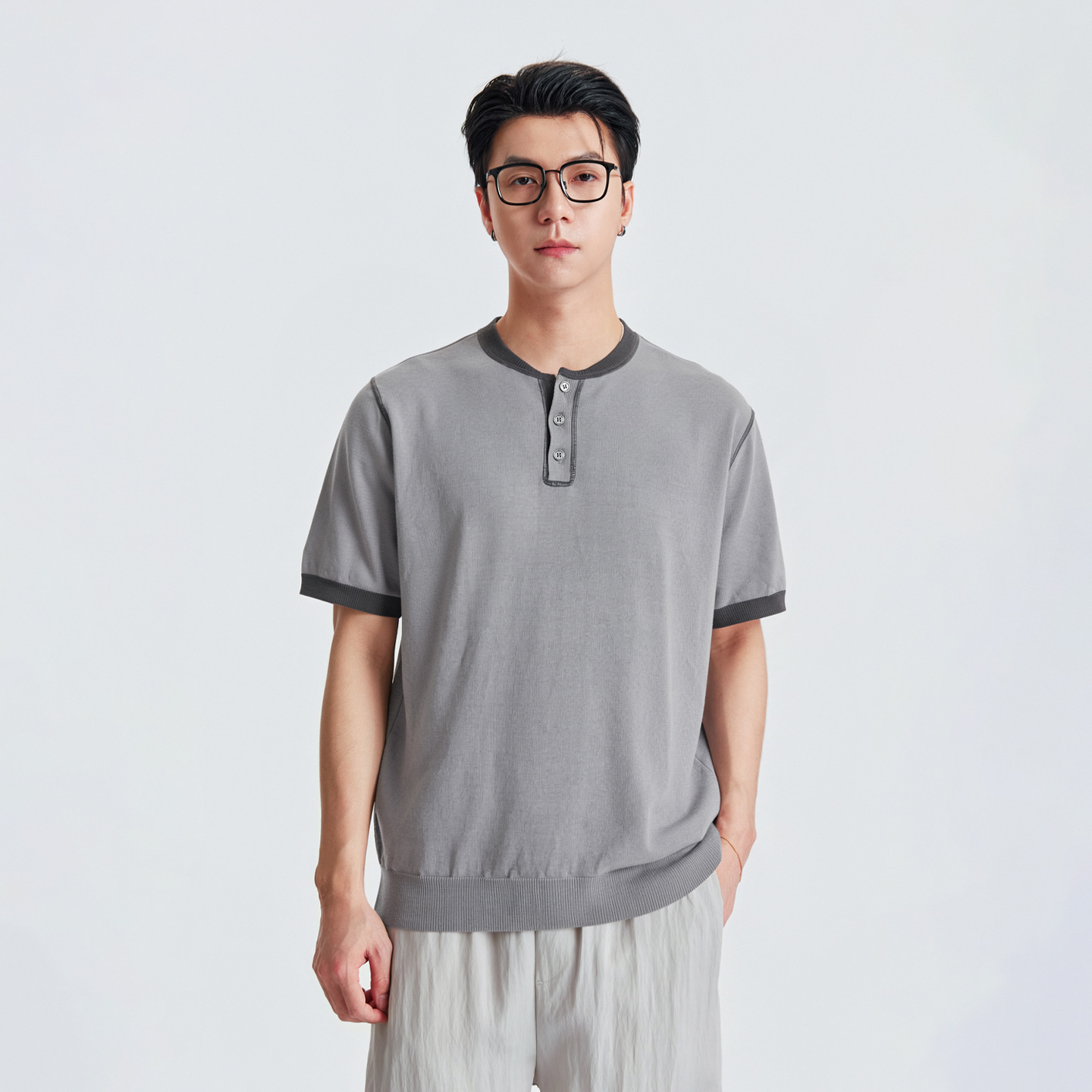 XIK5565 그레이