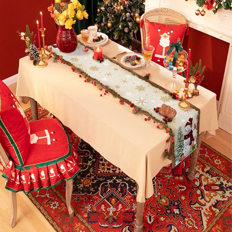 クリスマスの雰囲気の亜麻のテーブルの旗の越境の爆発のクリスマスツリーはサンタクロースのプリントのレストランの台所のテーブルクロスにあります。|undefined
