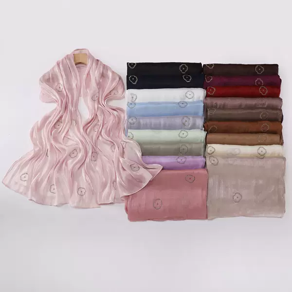 Cross-border live-streaming new arrival: island silk cloud-patterned long scarf with rhinestone embellishments, shimmering satin, ethnic minority-style shawl, Malay headscarf