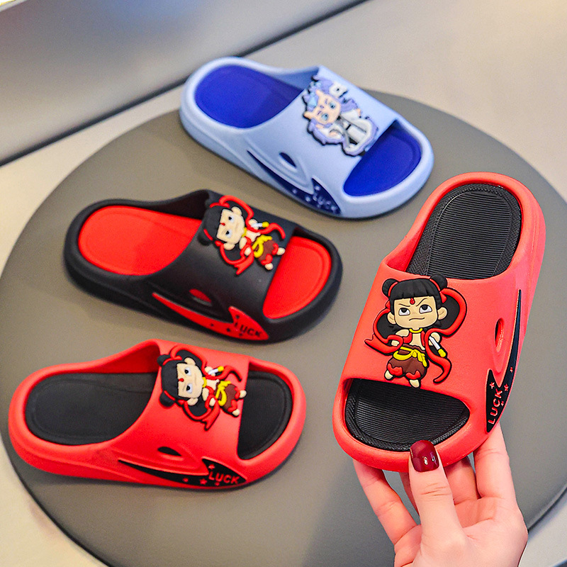 Nezha zapatillas infantiles de verano para niños baño interior antideslizante para niños zapatillas frías para el hogar