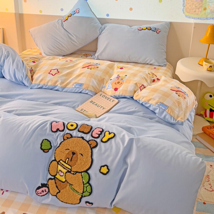 漫画かわいいタオル刺繍洗浄綿ベッド 4 点セット 2025 新しいキルトカバー学生寮のベッドシーツ 3 点セット|undefined