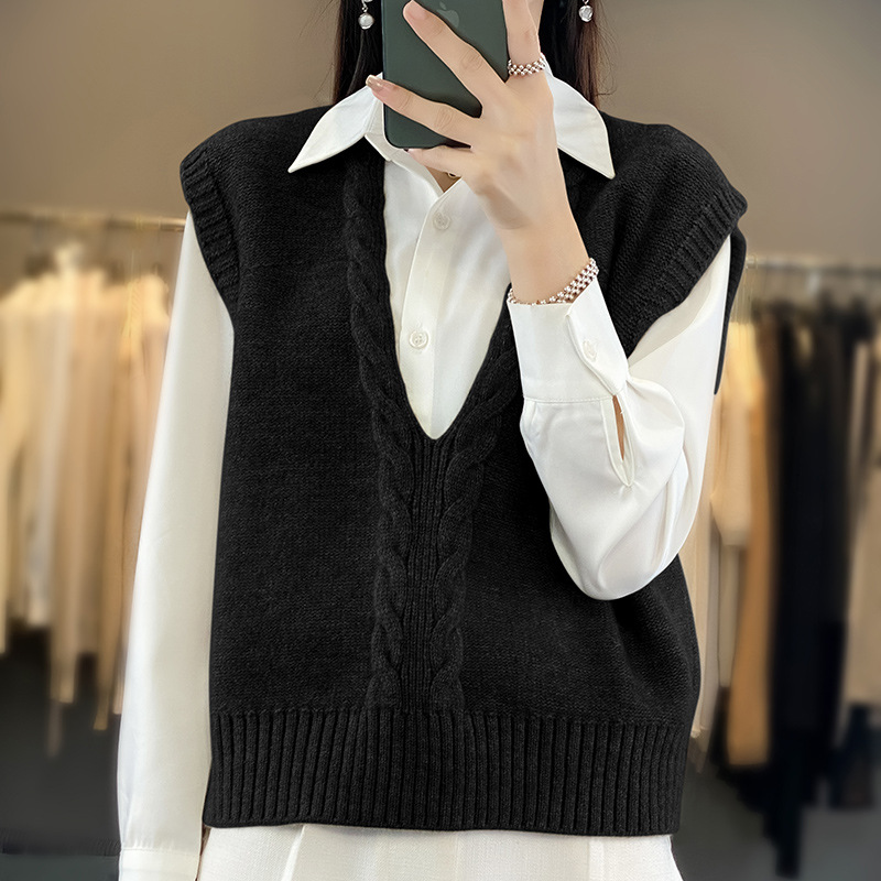 검은색