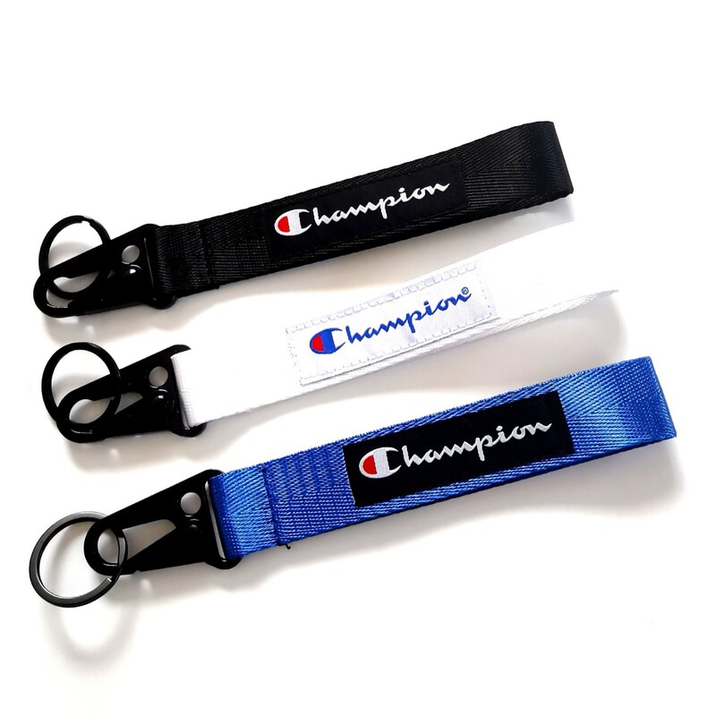 Cross-border Amazon champion men's car logo metal ribbon wrist strap key chain universal key chain