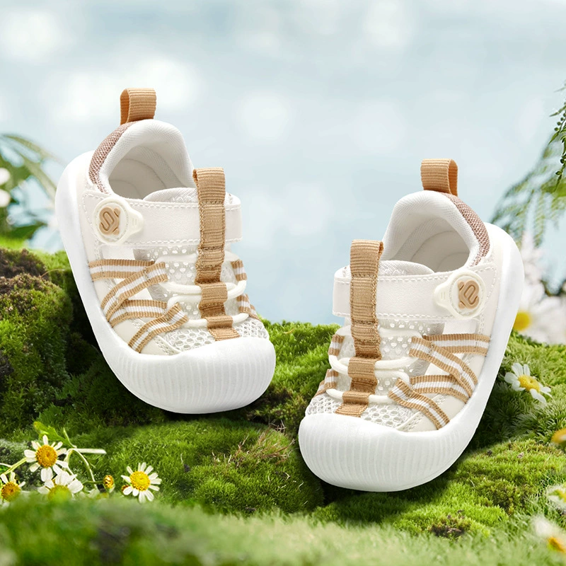 2024 новые летние кроссовки детские сандалии для мальчиков Нескользящая мягкая подошва детская обувь сетка дышащая обувь для девочек обувь