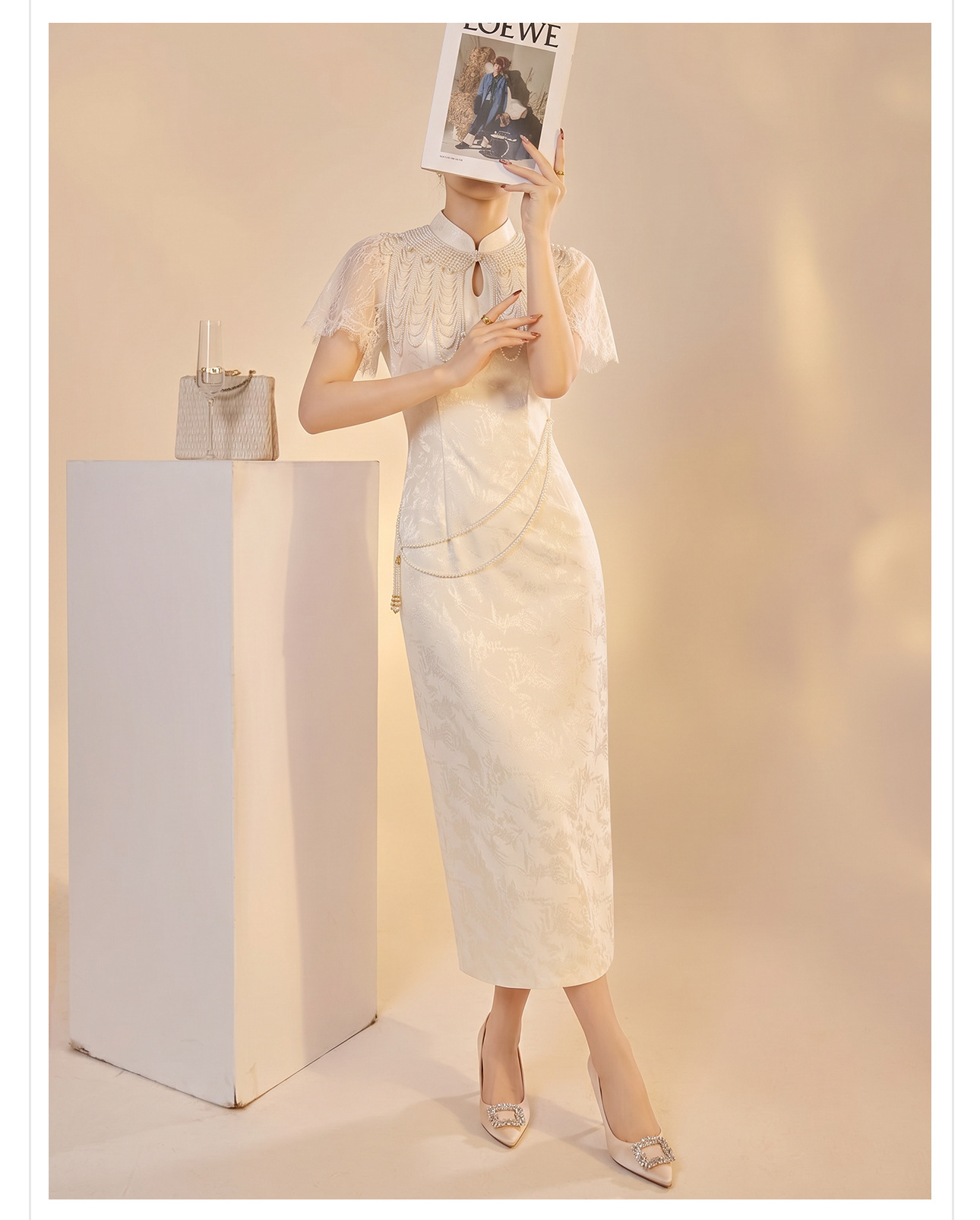 Đầm lễ phục dáng ôm kèm áo choàng ngọc trai tháo rời và thắt lưng — Mây vai, bộ đồ, Trang phục chi tiết 11