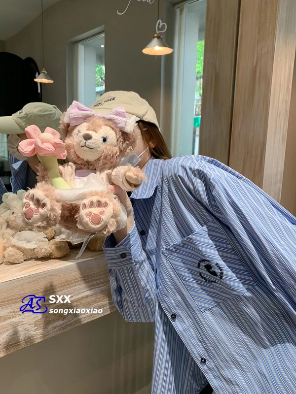 韓国の新しい RR 刺繍ストライプシャツ女性の RR ルーズカジュアル長袖シャツ日焼け止めジャケット夏の新しいスタイル|undefined