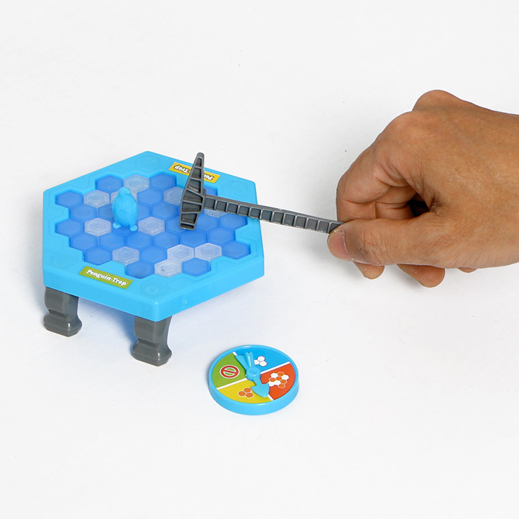 Batalla de dos personas para niños transfronterizos, golpeando y golpeando Ice Cube, salvando el juego de escritorio para padres e hijos de juguete para romper el hielo