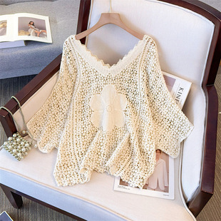 Plus Size Women's French Crochet Hollow Outer Knit Cover-Up Top for Summer, Loose and Versatile Age-Reducing Top for Chubby Women