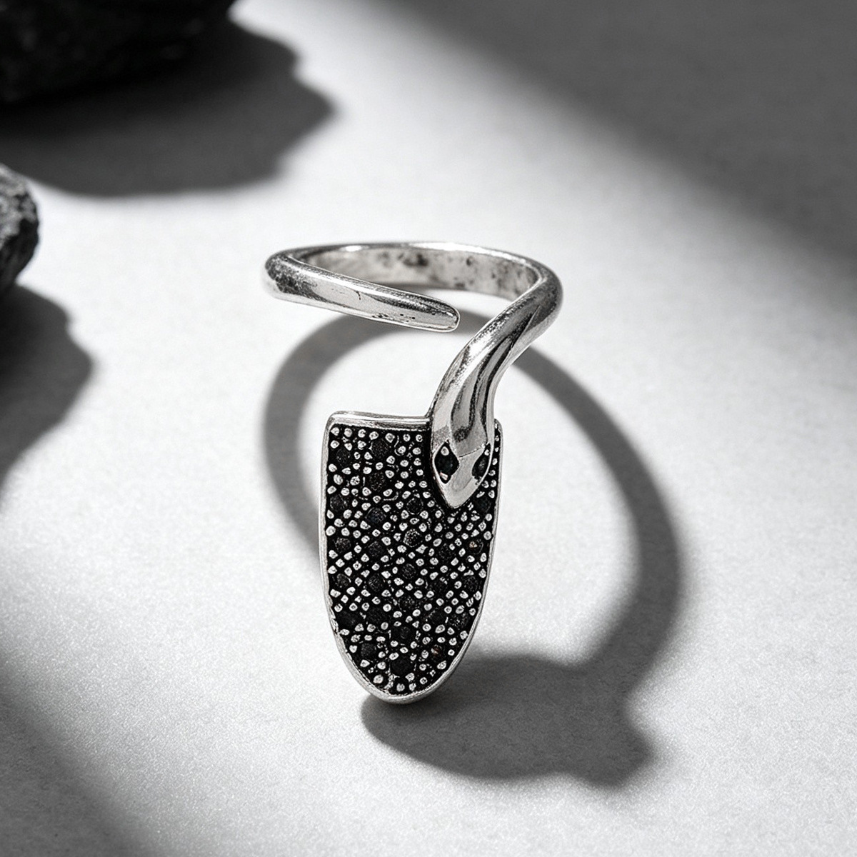 92 ancient white k + gray zirconium A-512