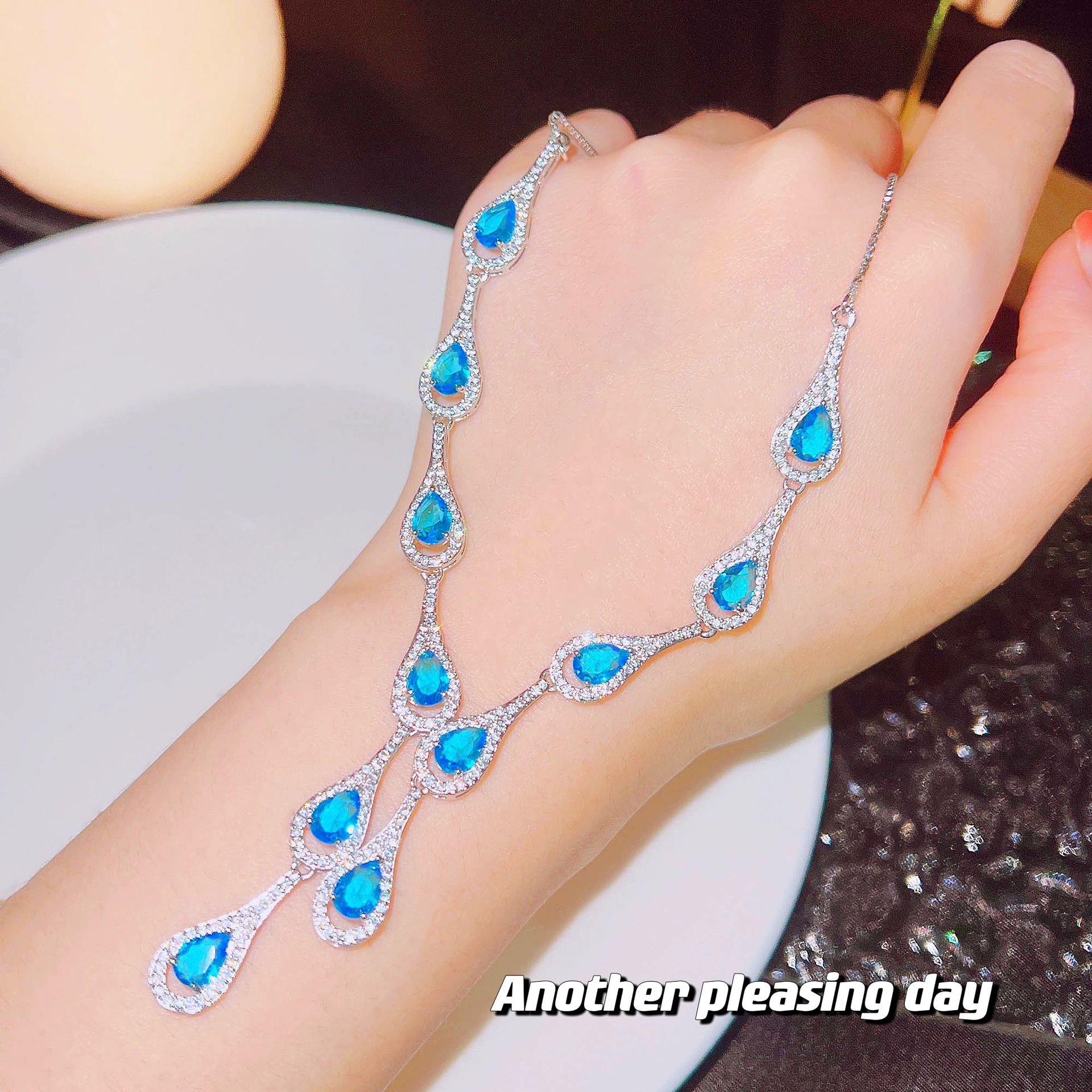 Elite organic pendant, sapphire chain, micro incrustation, diamond encrusted