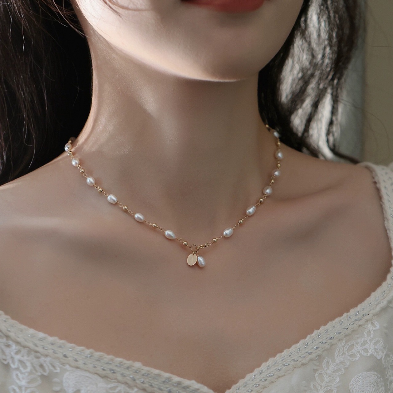 Luxury Pearl Necklace With Magnetic Clasp For Women Choker_voghion.com