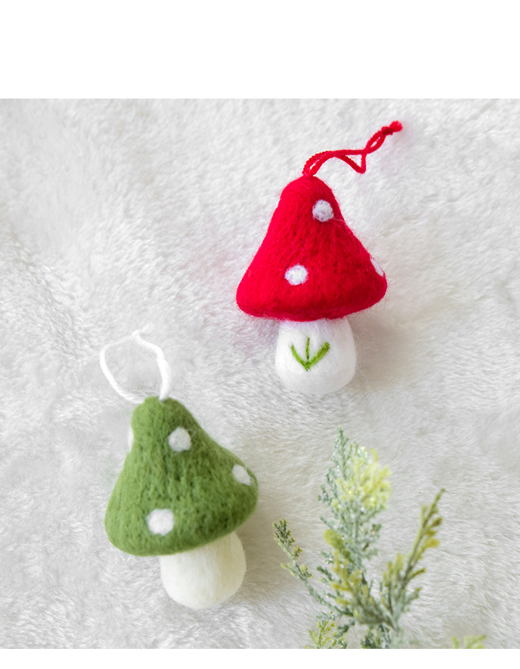 Christmas Festival Mushroom Pattern Christmas Simple Style Mushroom Holiday Daily Hanging Ornaments Decorative Props