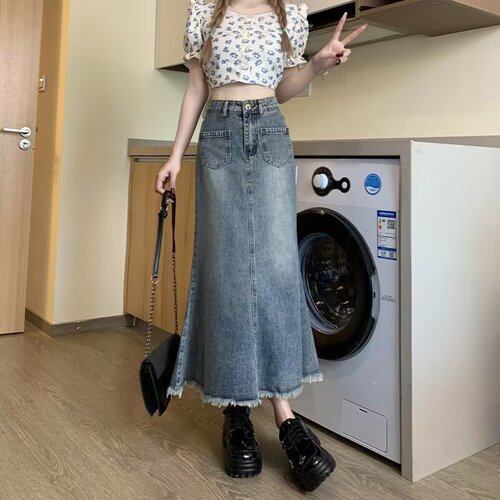 Retro denim skirt for women 2026 spring and summer new style high-waist small figure slimming and fringed medium and long fishtail skirt