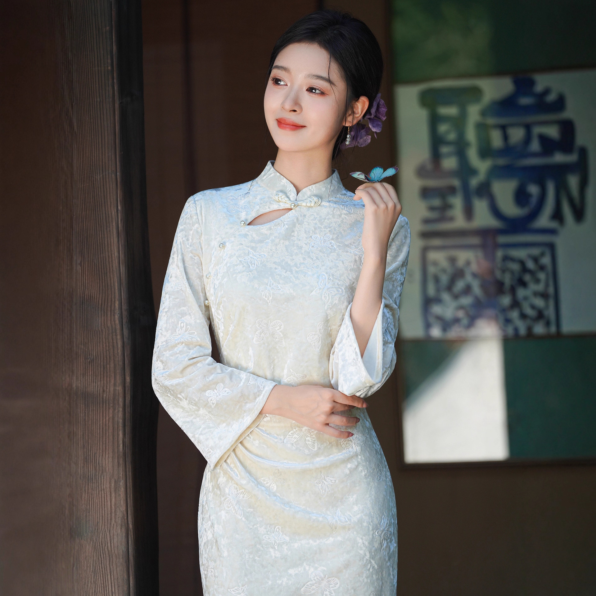 New Chinese Style White Velvet Cheongsam Toast Dress Bride Registration Dress Women's Engagement Dress Autumn and Winter New Style