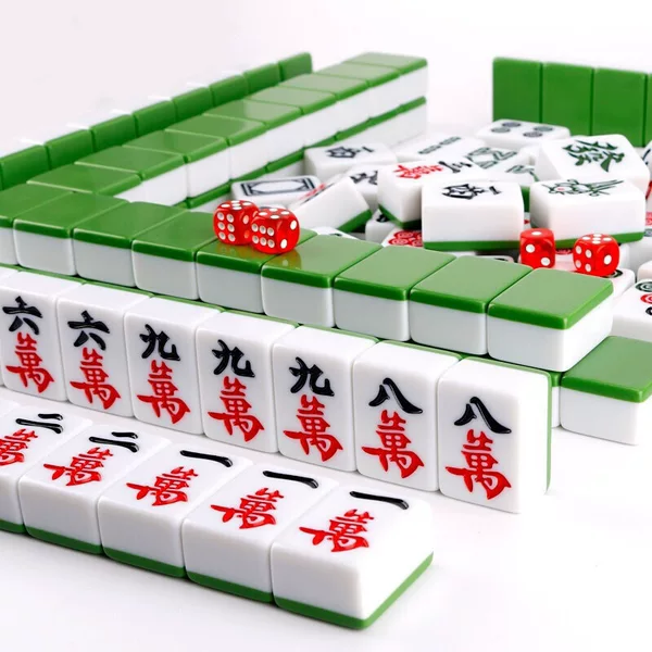 Free shipping for home use mahjong tiles, hand-crafted large-sized Sichuan mahjong, Guangdong mahjong, suitable as gifts in the Northeast