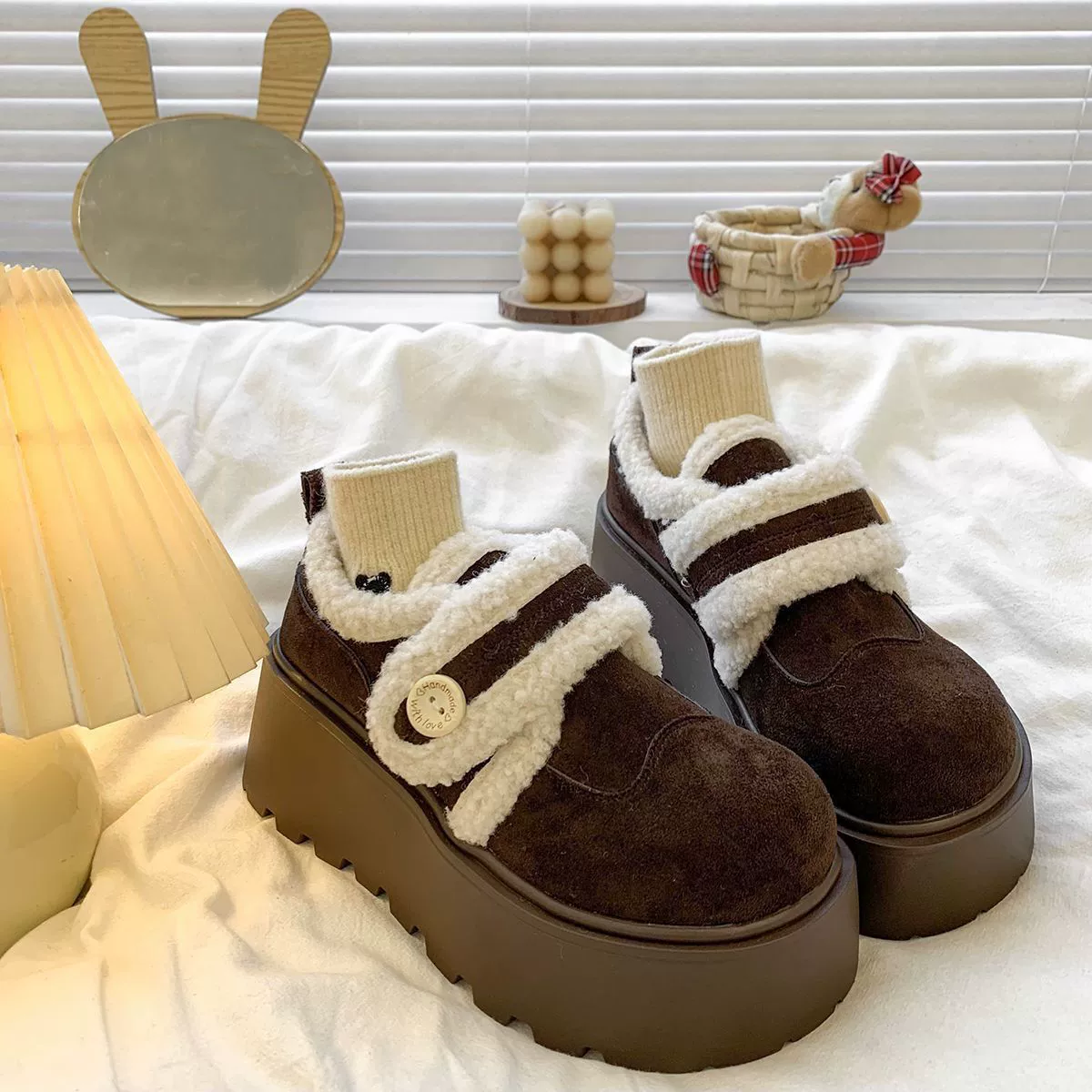 Fleece keep warm winter high shoes with velcro platform