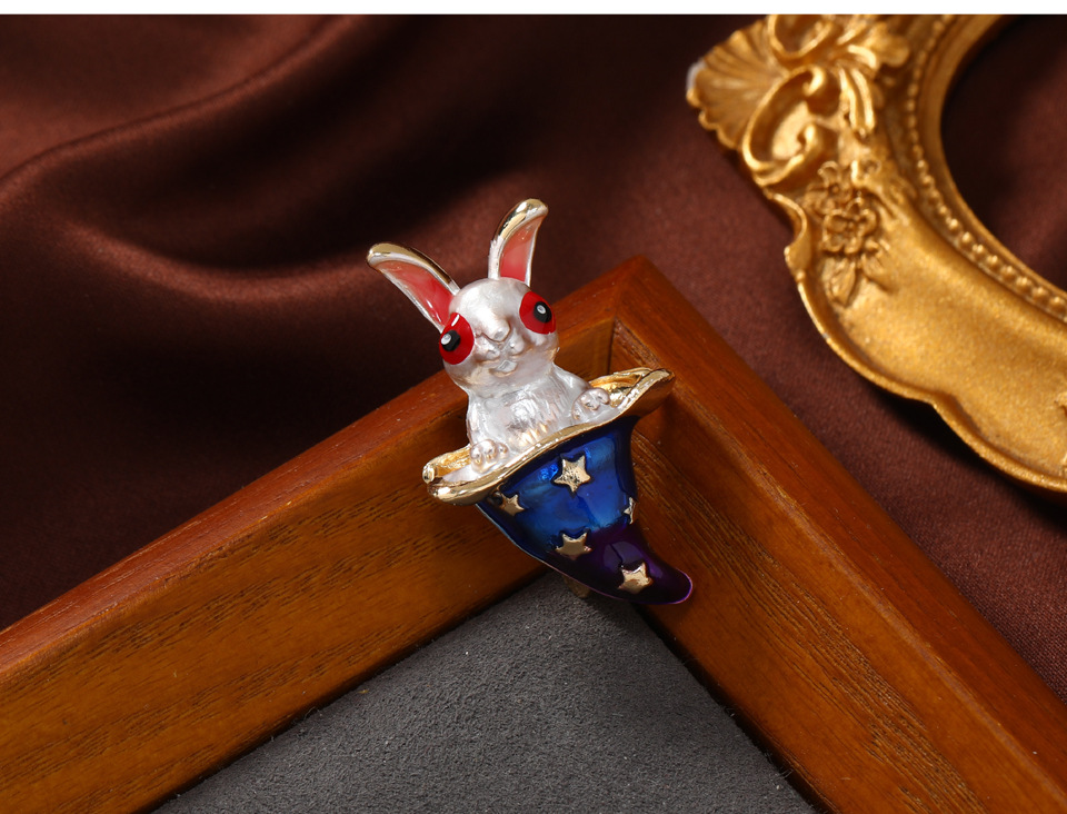 Cute Retro Rabbit Alloy Enamel Inlay Rhinestones Unisex Brooches display picture 2