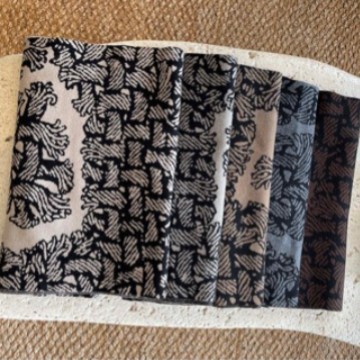Nanyou High-End Niche Knotted Vine Jacquard Fashionable 100% Wool Coarse Hemp Rope Versatile Shawl Scarf