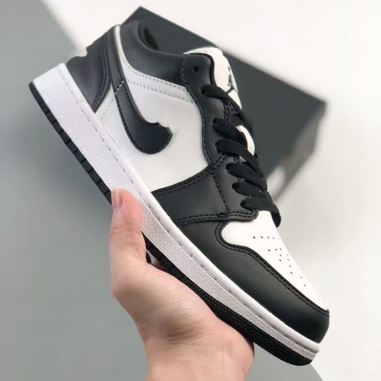 Putian High Version Pure Original Aj1 Low-Top Sneakers, Versatile Casual Shoes, Men's and Women's Sports Running Shoes, Walking Basketball Shoes Putian High Version Pure Original Aj1 Low-Top Sneakers, Versatile Casual Shoes, Men's and Women's Sports Running Shoes, Walking Basketball Shoes