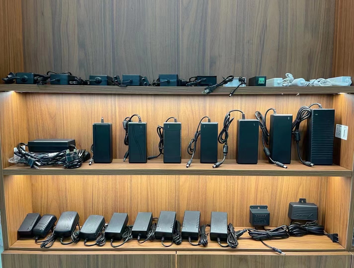 4da0b878c32cd6596ab7cd2f7027c0