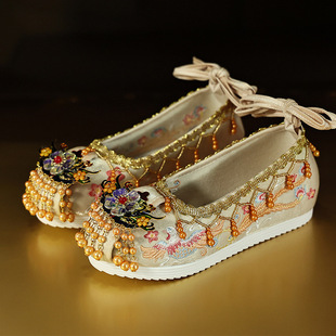 [Appearence Zun] Ancient Ming Style Chinese Wedding Embroidered Shoes Chinese Ancient Suit Xiuhe Wedding Shoes Women's Original Hanfu Wedding Shoes