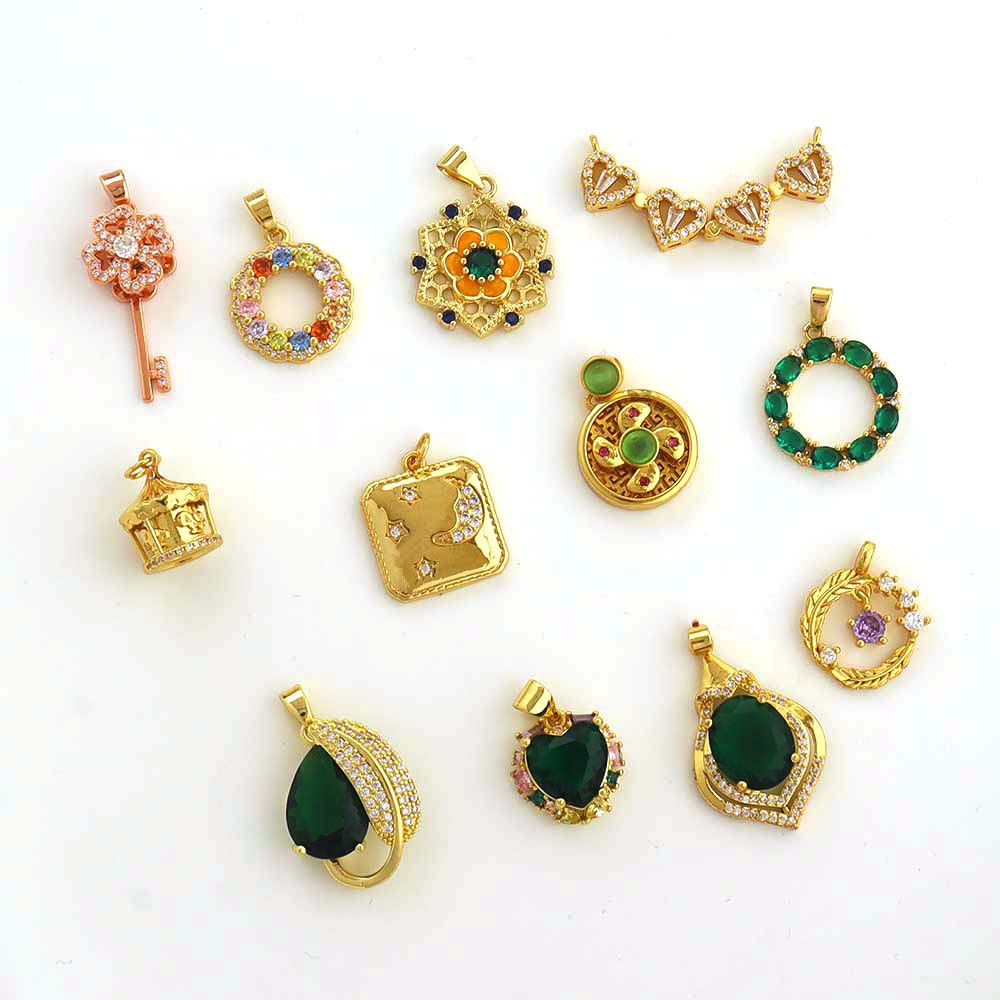 4g Weight Pendant Jewelry Making Type 11*31mm, 16 * 26mm Jewelry Making Size Zircon Inlay Material DIY Jewelry Accessories Classification 1 Piece Quantity Copper Material Heart Shape, Key Pattern All Seasons Season Plating Design Vintage Style Style 1 Piece 11*31mm 16 * 26mm Copper Zircon Heart Shape Key Pendant 4