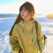 冲锋衣单外套女款2025新款春秋季户外连帽夹克上衣登山服男士百搭