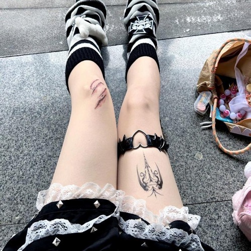 Gothic dark wings leg chain leg cuff Y2K subculture heart sexy stretch thigh strap Lolita