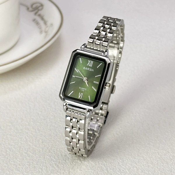 Silver belt green surface 74858