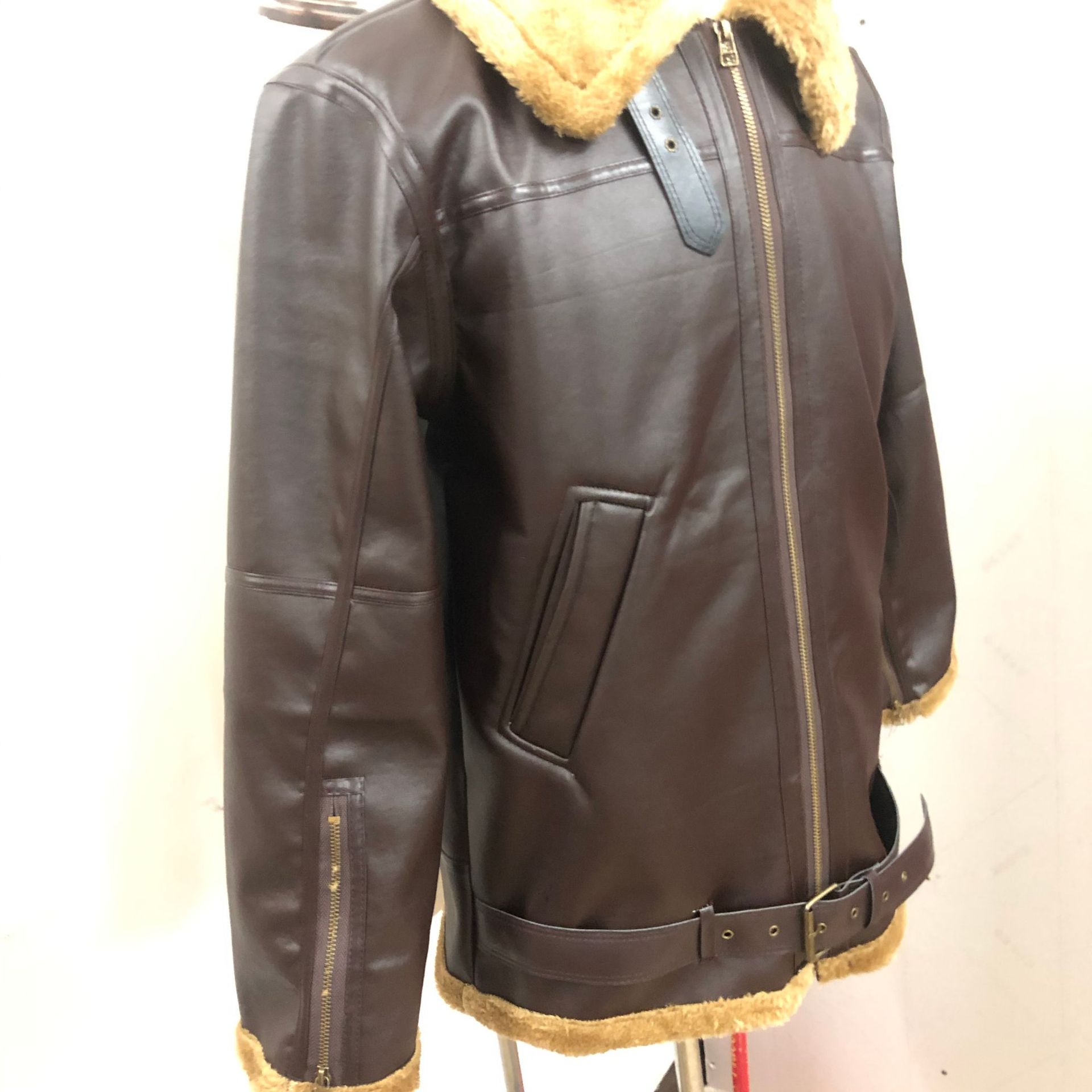 Thickened Heavy Craft Men's Integrated Long Sleeve Fur Coat 6629 Medium_voghion.com