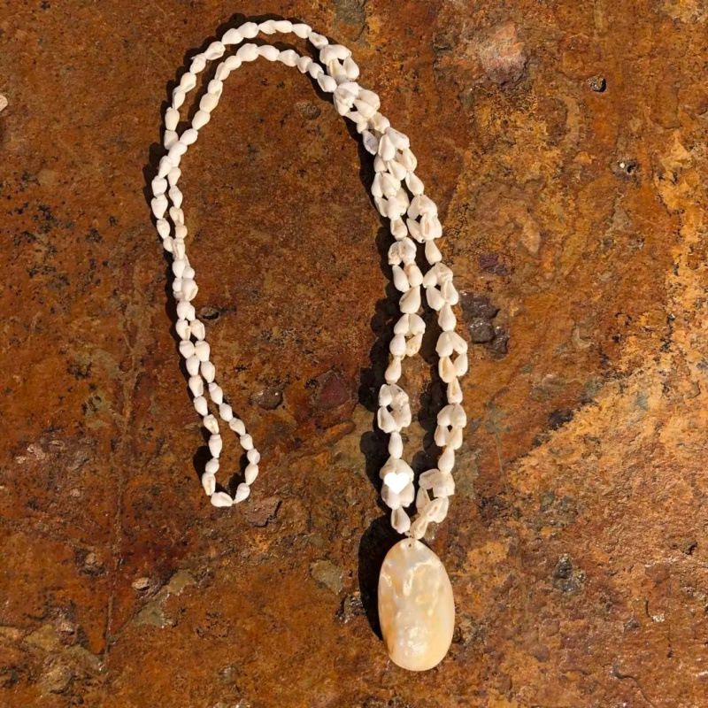 Conchas naturales conchas pulseras collares diy fresco versátil joyería correa de mano tienda artesanía característica fuente